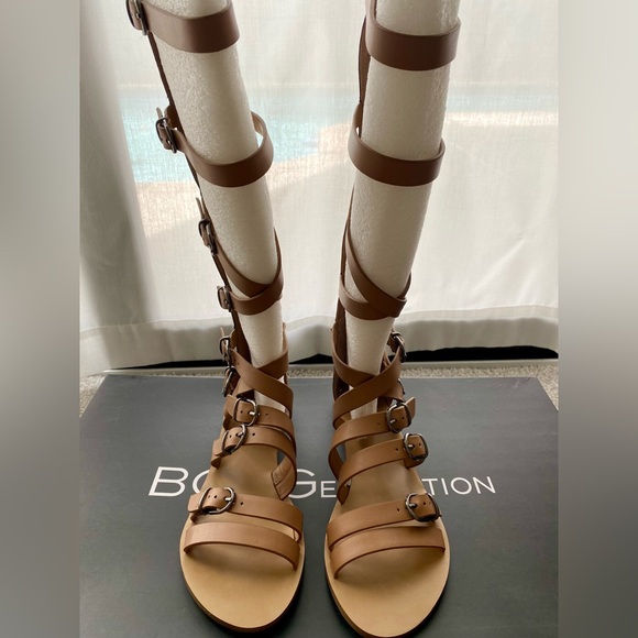 BCBG Larisse Gladiator Sandals Size 8.5M - Picture 5 of 15